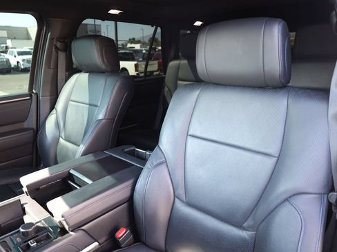 Used 2024 Toyota Sequoia Platinum AWD/4WD image 17