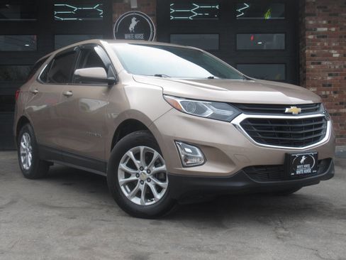 Used 2018 Chevrolet Equinox LT AWD/4WD image 1