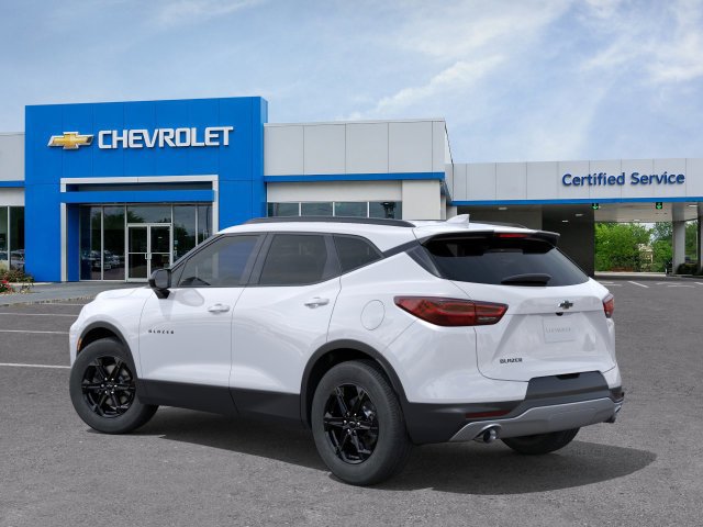 New 2026 Chevrolet Blazer LT w/ Midnight/Sport Edition FWD image 3