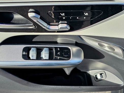 Certified 2024 Mercedes-Benz GLC 300 4MATIC image 22