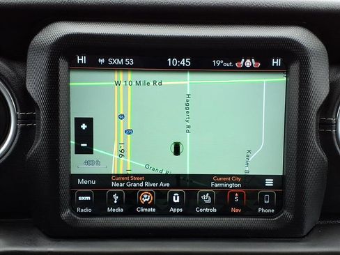 Used 2018 Jeep Wrangler Unlimited Sahara image 15