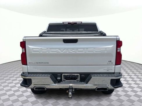 Used 2020 Chevrolet Silverado 1500 LTZ w/ LTZ Premium Package AWD/4WD image 5