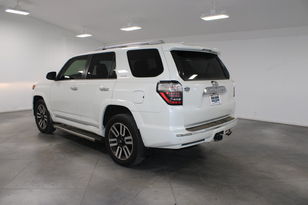 Used 2020 Toyota 4Runner Limited AWD/4WD image 7