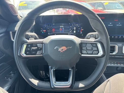 Used 2025 Ford Mustang GT Premium RWD image 47