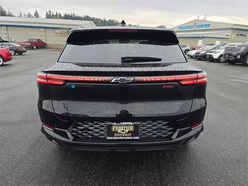 New 2026 Chevrolet Equinox EV RS image 5