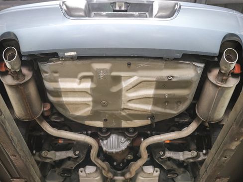 Used 2005 Ford Thunderbird RWD image 28