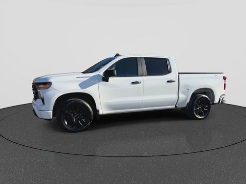 Used 2022 Chevrolet Silverado 1500 Custom image 5