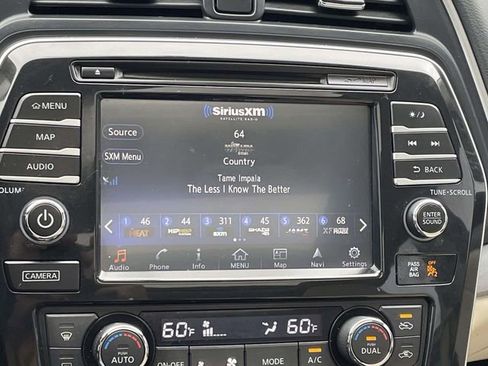 Used 2017 Nissan Maxima 3.5 SL FWD image 21