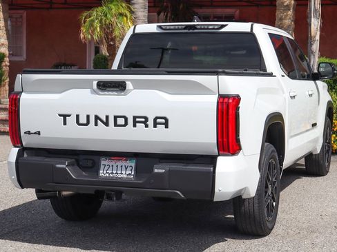 Used 2024 Toyota Tundra Limited AWD/4WD image 10