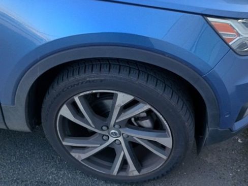 Used 2021 Volvo XC40 T5 R-Design w/ Advanced Package image 44