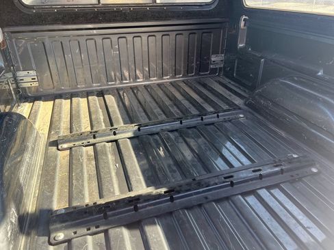 Used 2002 Chevrolet Silverado 2500 LS w/ Electrical Convenience Pkg AWD/4WD image 12