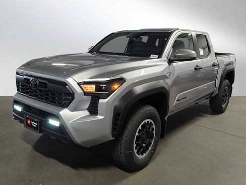 New 2025 Toyota Tacoma TRD Off-Road image 7