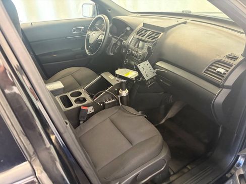 Used 2018 Ford Explorer 4WD Police Interceptor image 17