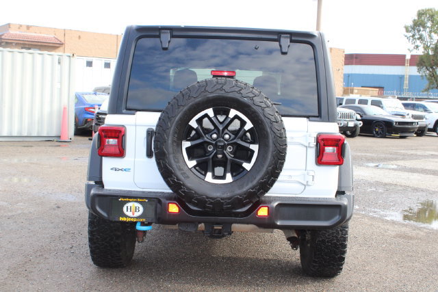 Used 2024 Jeep Wrangler Unlimited Rubicon 4xe AWD/4WD image 4