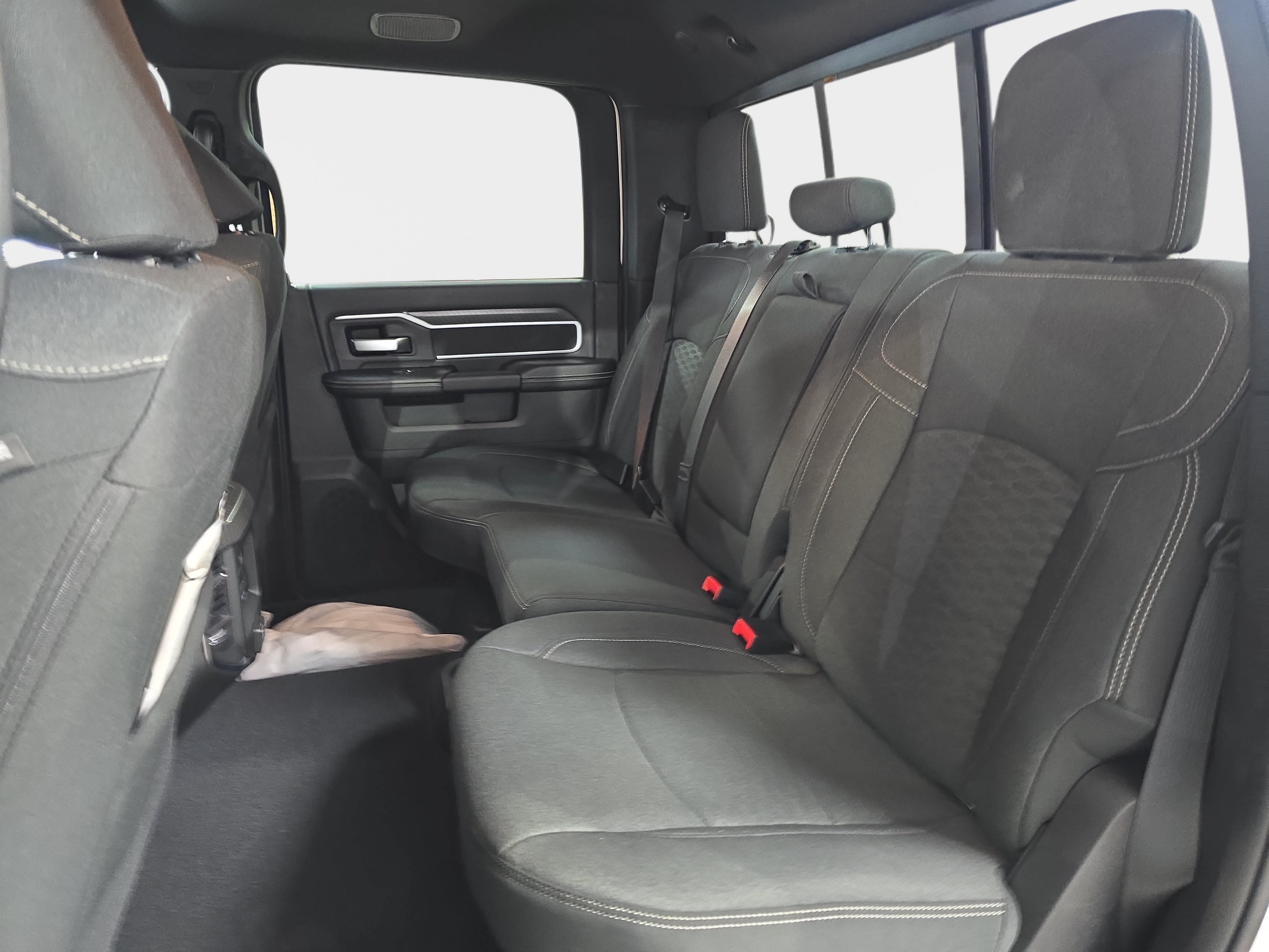 New 2026 RAM 3500 Big Horn AWD/4WD image 11