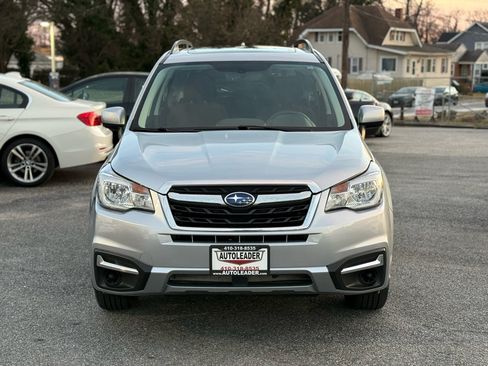 Used 2018 Subaru Forester 2.5i Premium w/ All-Weather Package image 5