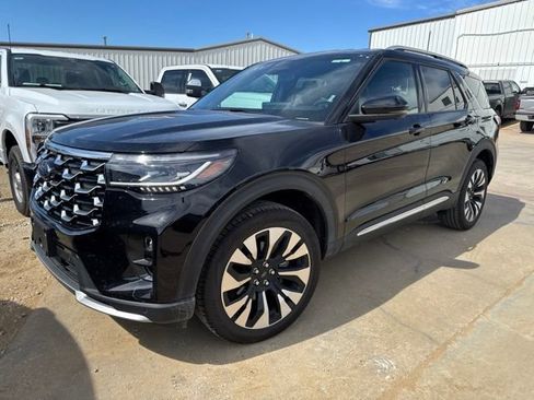 Used 2026 Ford Explorer Platinum w/ LUX Leather Package AWD/4WD image 1