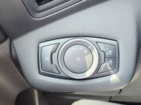 Used 2016 Ford Escape SE w/ SE Chrome Package AWD/4WD image 28