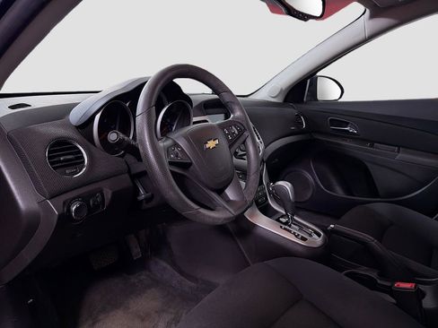 Used 2016 Chevrolet Cruze LT FWD image 10