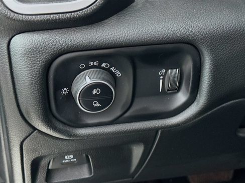 Certified 2023 RAM 1500 Big Horn AWD/4WD image 18