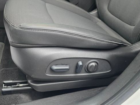 Certified 2023 Buick Encore GX Select w/ Sport Touring Package image 11