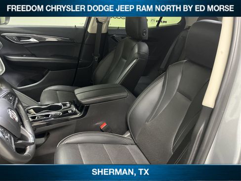 Used 2023 Buick Envision Essence image 7