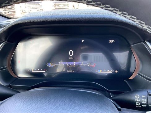 Used 2024 Jeep Grand Cherokee Limited w/ Trailer Tow Package image 25