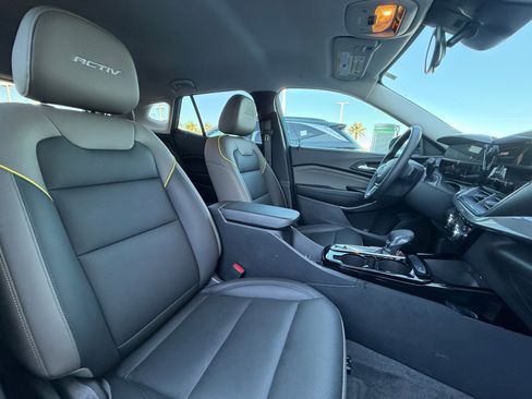 Used 2025 Chevrolet Trax ACTIV w/ Driver Confidence Package image 19