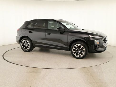 New 2026 Audi Q3 quattro 2.0T AWD/4WD image 9