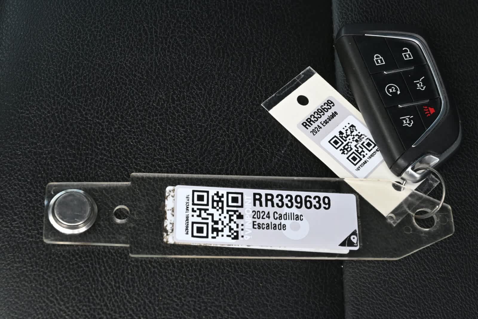 Used 2024 Cadillac Escalade Luxury RWD image 29