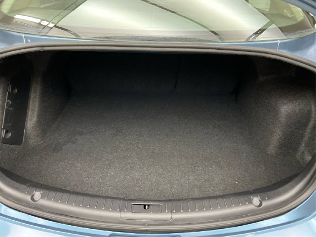 Used 2010 MAZDA MAZDA3 i Touring FWD image 13