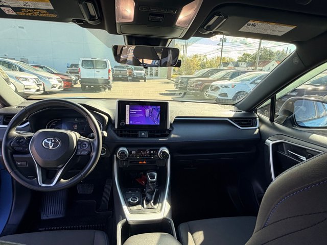 Used 2023 Toyota RAV4 SE AWD/4WD image 21