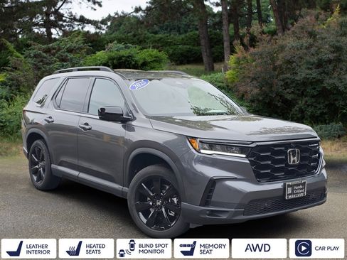 Used 2025 Honda Pilot Black Edition image 1
