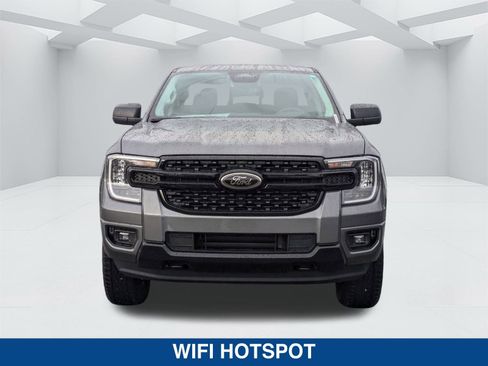 New 2025 Ford Ranger XLT w/ Black Appearance Package image 9