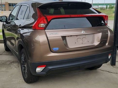 Used 2019 Mitsubishi Eclipse Cross AWD image 7