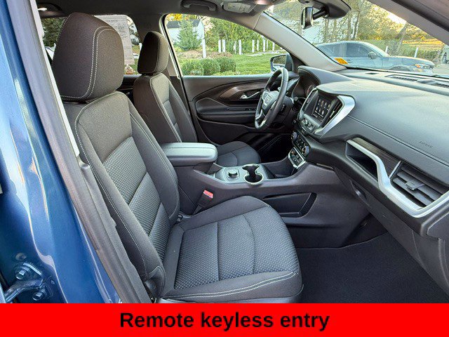 Used 2024 GMC Terrain SLE FWD image 19