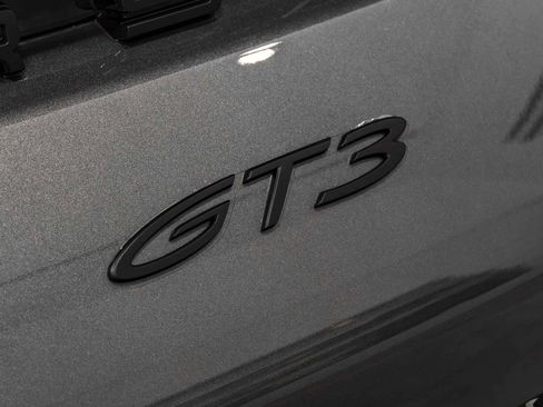 Used 2022 Porsche 911 GT3 RWD image 57