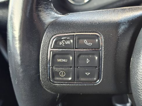 Used 2018 Jeep Wrangler Unlimited Sport S image 20