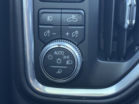 Used 2020 GMC Sierra 1500 AT4 w/ AT4 Premium Package image 21