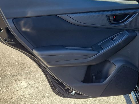 Certified 2023 Subaru Crosstrek 2.0i image 15