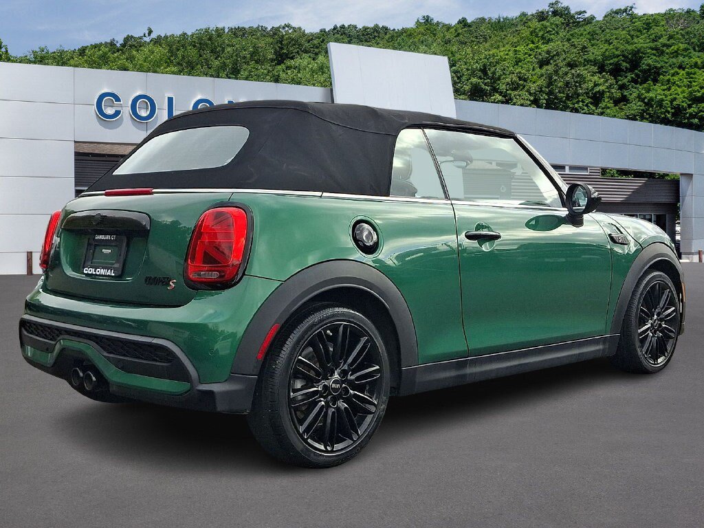 Used 2023 MINI Cooper S w/ Signature Upholstery Package FWD image 6
