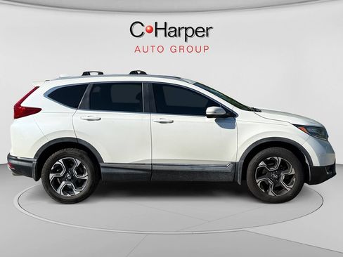Used 2017 Honda CR-V Touring image 2