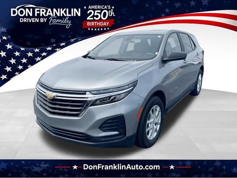 Used 2024 Chevrolet Equinox LS w/ LS Convenience Package FWD image 1