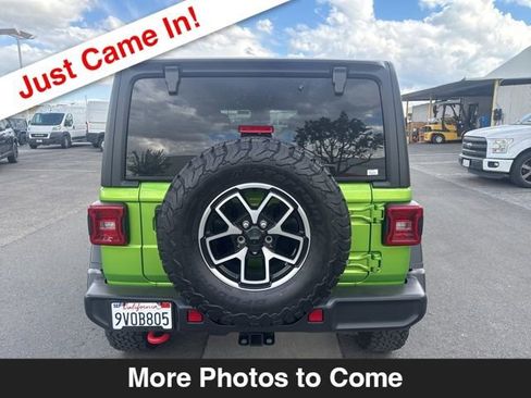 Used 2025 Jeep Wrangler Unlimited Rubicon w/ Convenience Group image 4