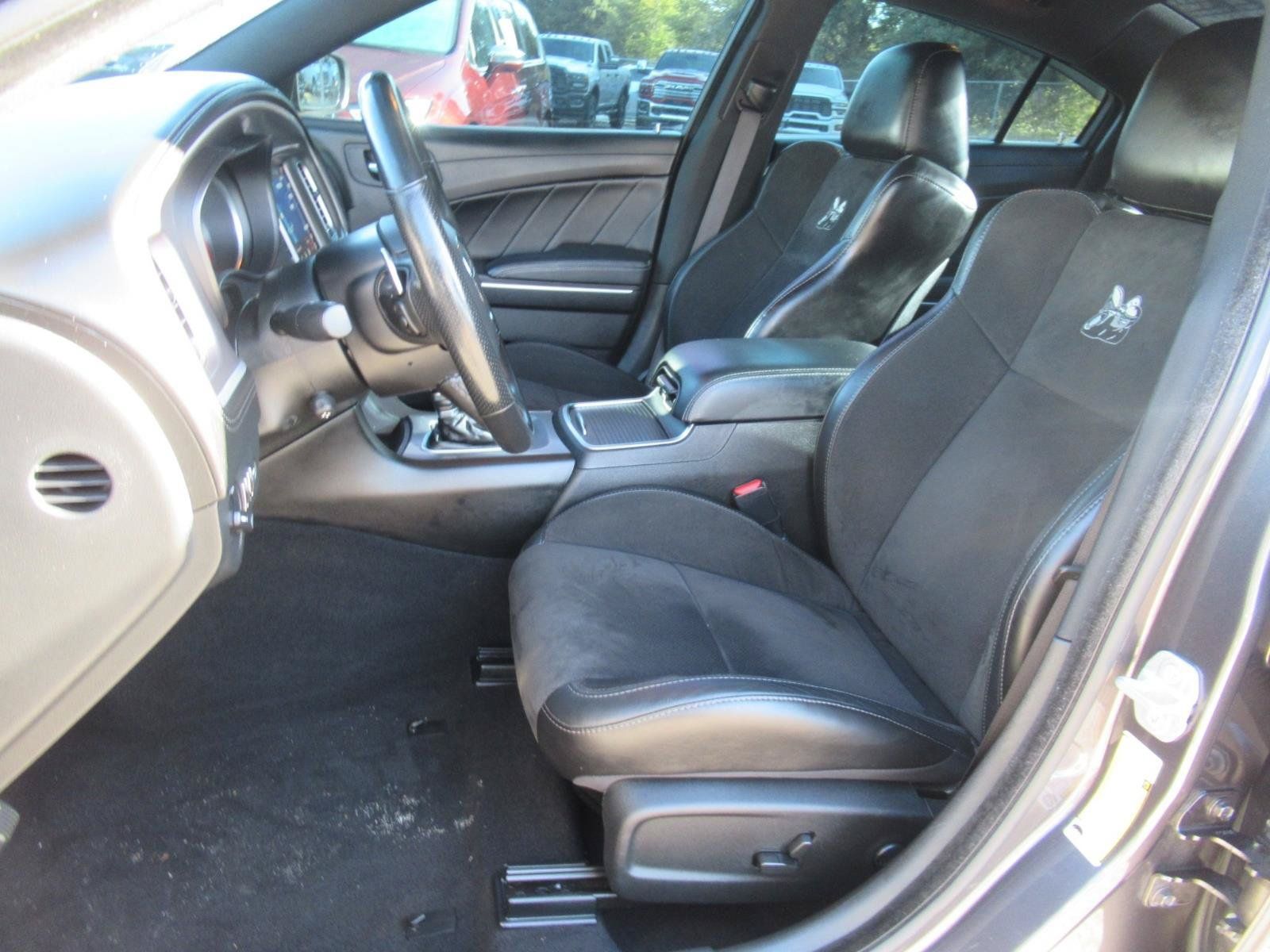 Used 2022 Dodge Charger Scat Pack w/ Plus Group RWD image 21