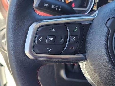 Used 2023 Jeep Gladiator Rubicon w/ Cold Weather Group AWD/4WD image 22