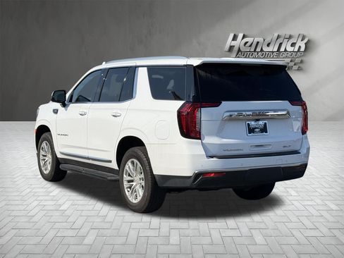 Used 2024 GMC Yukon SLT w/ SLT Premium Package AWD/4WD image 9
