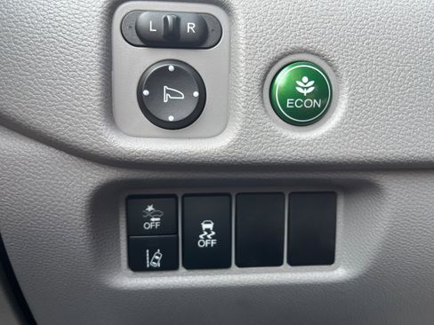 Used 2019 Honda Pilot LX image 25