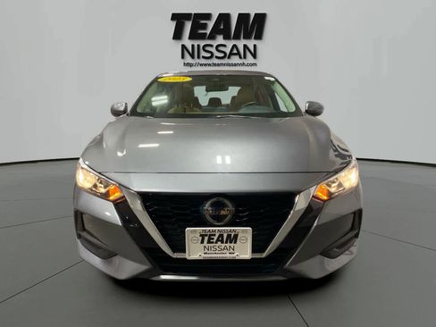Used 2021 Nissan Sentra SV w/ SV Premium Package image 2