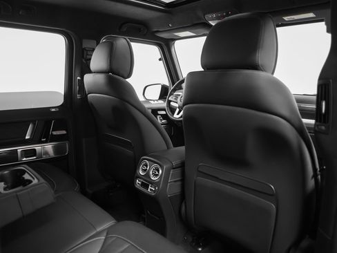 Used 2021 Mercedes-Benz G 550 image 30